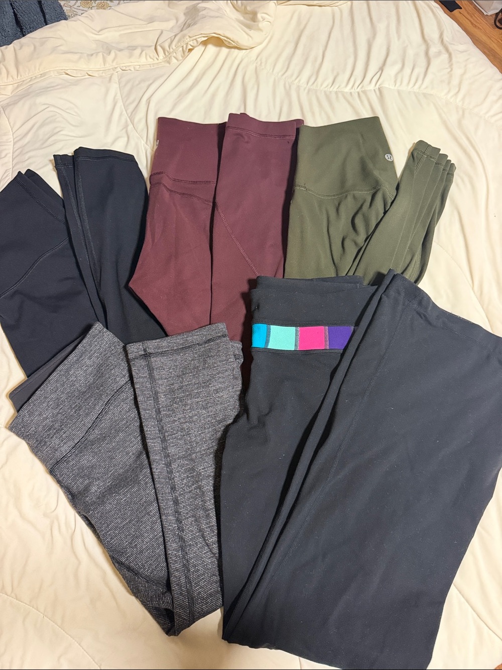 Lululemon leggings lot of 5 pairs size 4